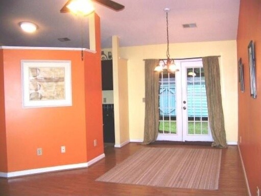 Building Photo - 168 Pebble Creek Dr
