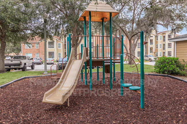 Building Photo - 4225 Thornbriar Ln