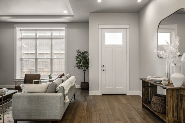 Foto del edificio - 6136 N Vicenza Ln