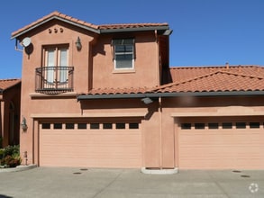 Building Photo - 8404 Benavente Ct