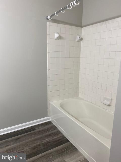 Foto del edificio - 2442 Blue Spring Ct