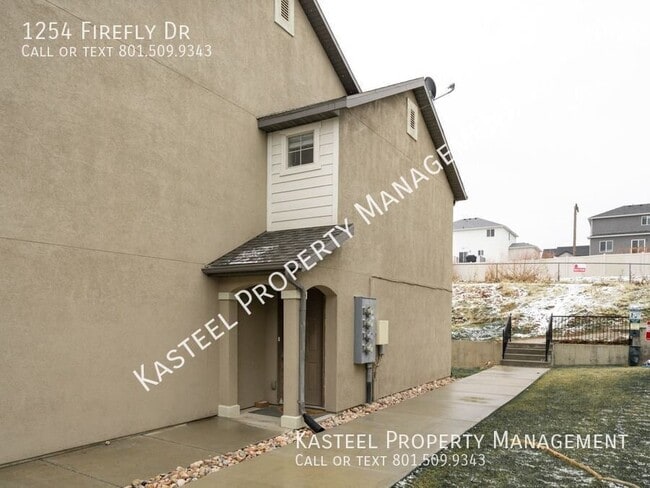 Building Photo - 1254 Firefly Dr