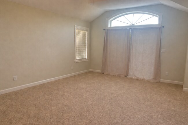 Foto del edificio - 109 W Tateway Rd