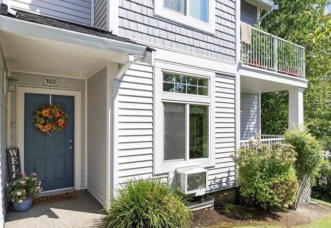 entrance to unit - 14695 SW Beard Rd