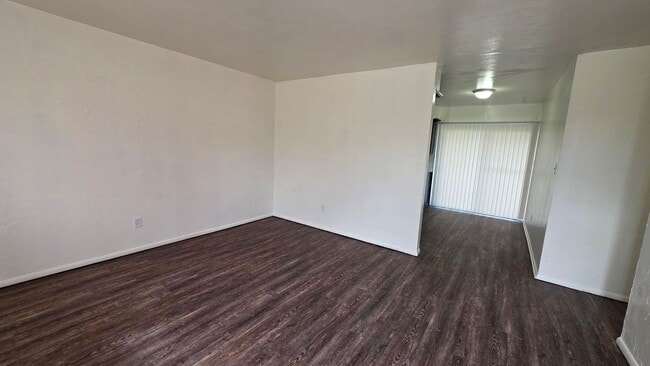 Foto del edificio - 4309 Woodedge Dr