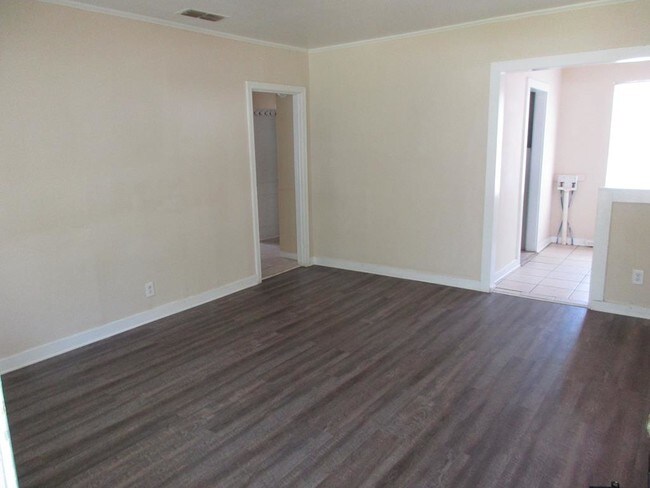 Foto del edificio - 1409 N Dawson St