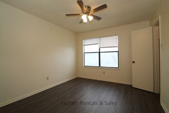 Building Photo - 504 Angus Cir