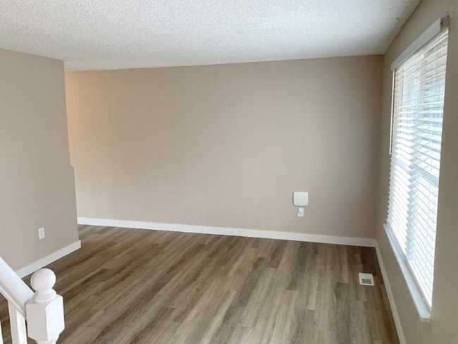 Building Photo - 15616 E Eldorado Dr