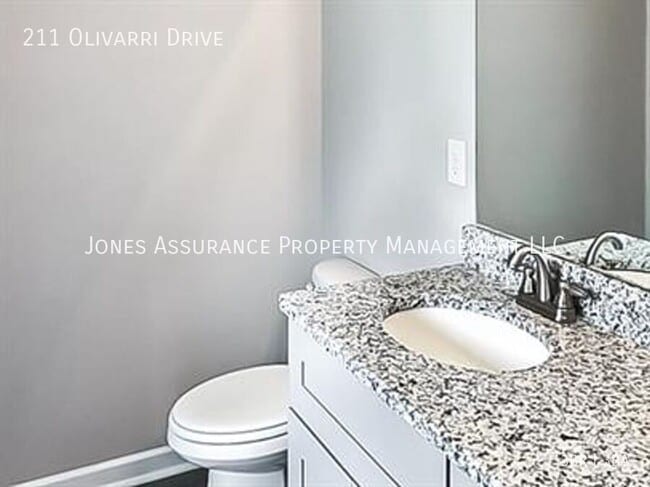 Building Photo - 211 Olivarri Dr