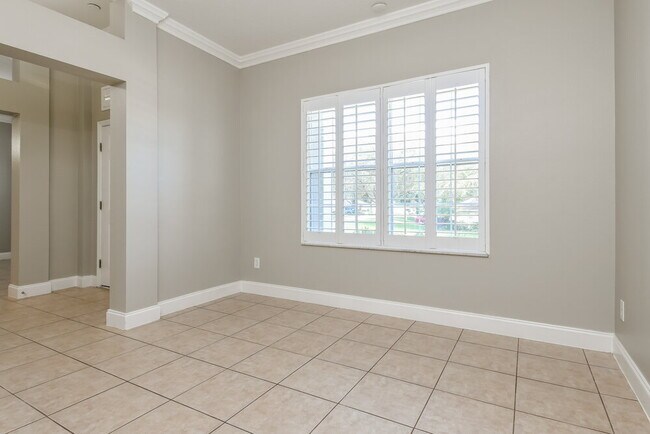 Building Photo - 1030 Trailside Ct