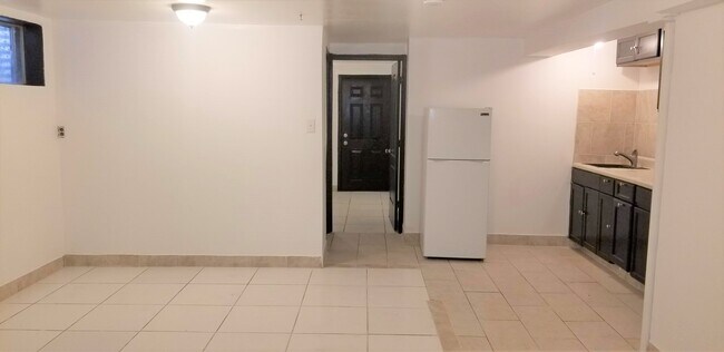 View to bedroom from living room - 10602 S Oak Tree Dr