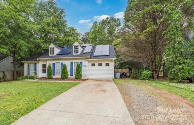 Building Photo - 13833 Dannemara Dr