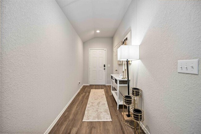 Foto del edificio - 10527 Meadow Saffron Dr