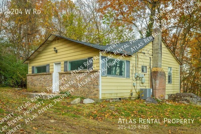 Building Photo - 4204 W Rd-