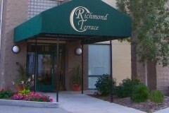 Hermosa entrada segura - 400 N Richmond St