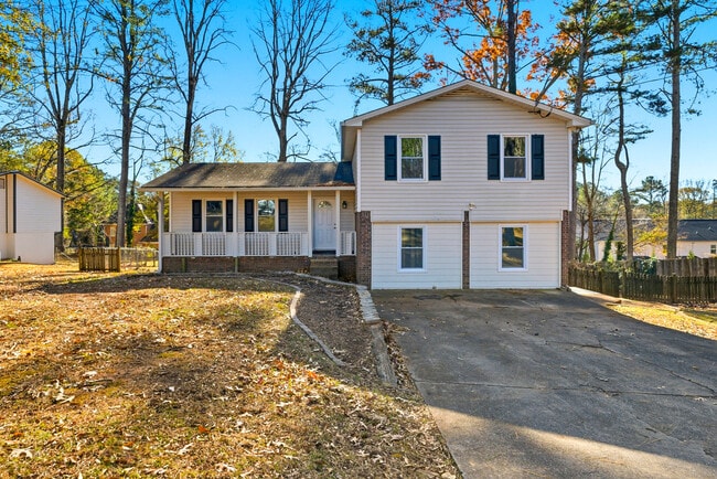 Photo - 264 Greenwood Dr NW House