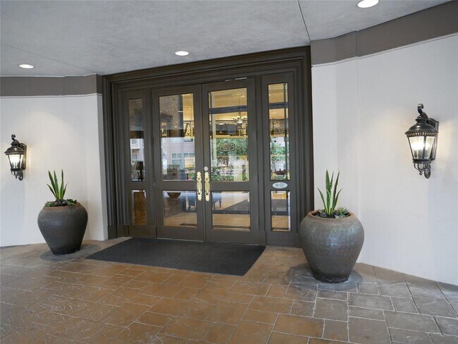 Foto del edificio - 3525 Sage Rd