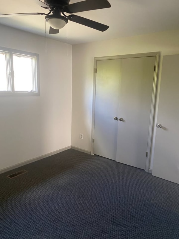 Foto del edificio - 443 9th Ave NE