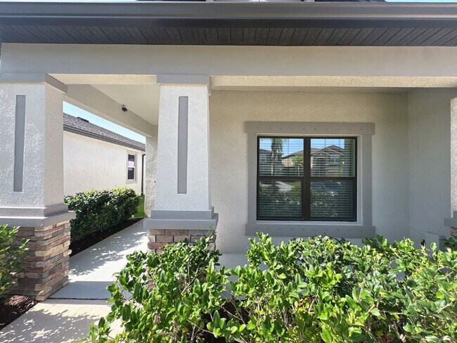 Building Photo - Spacious 4-Bedroom Home with Vaulted Ceili...
