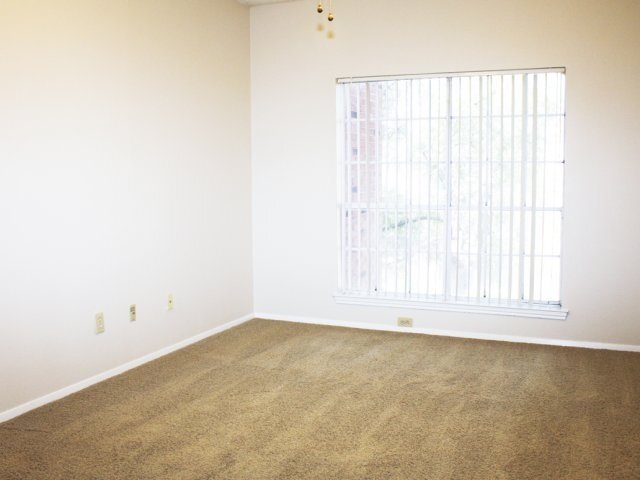 Building Photo - 1266 Taylor Draper Ln