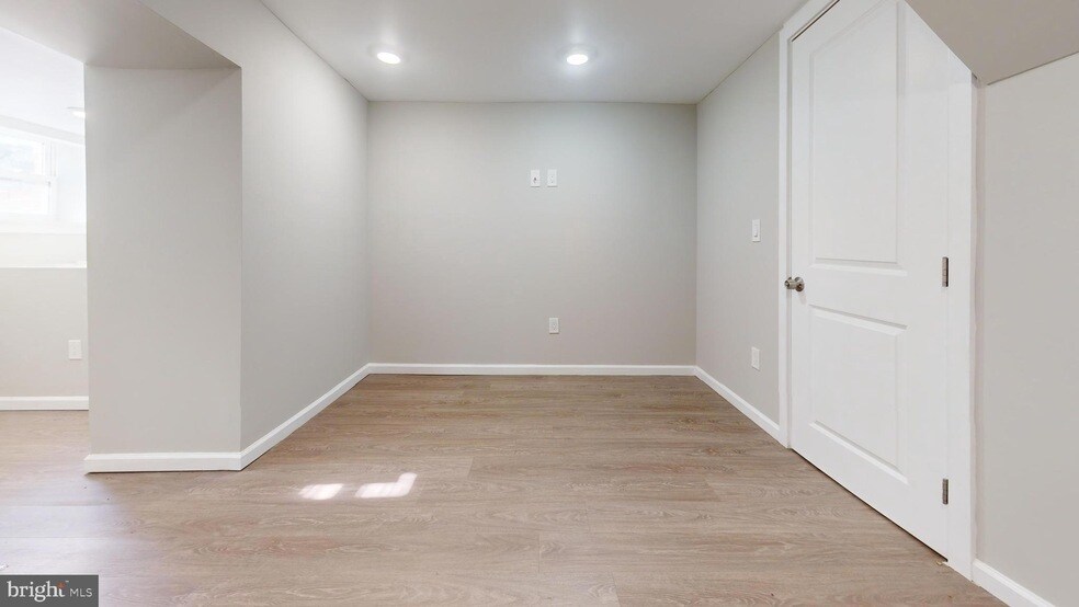 Foto principal - 1229 W Venango St