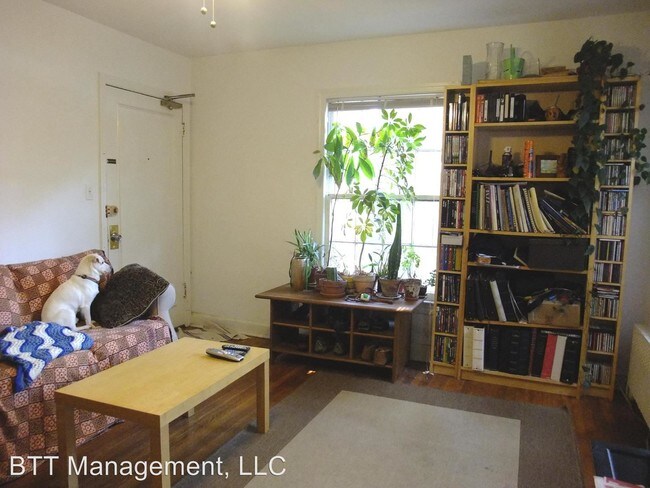 Foto del edificio - 8404 Greenwood Ave