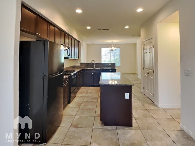 Foto del edificio - 4542 Townwall St