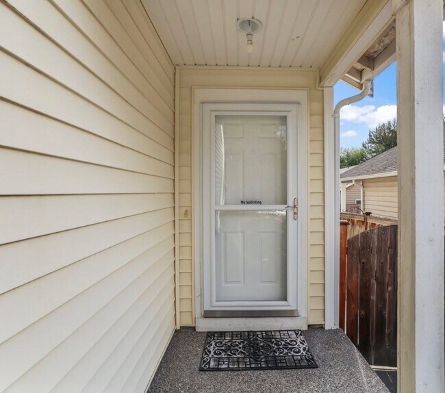 Foto del edificio - Lynnwood Home