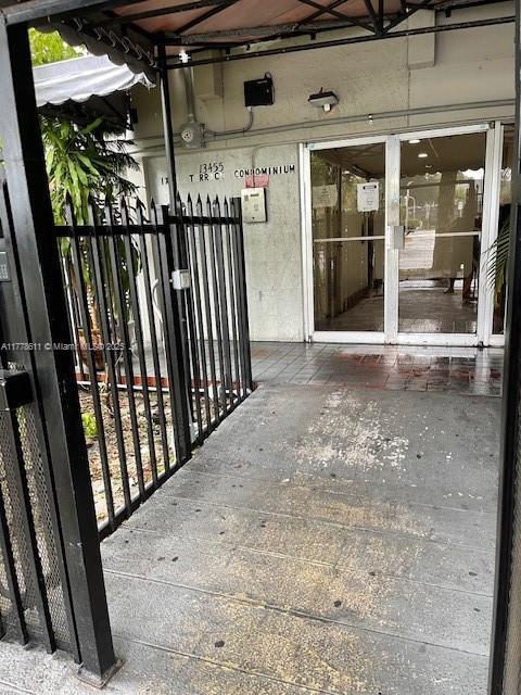 Primary Photo - 13455 NE 10th Ave