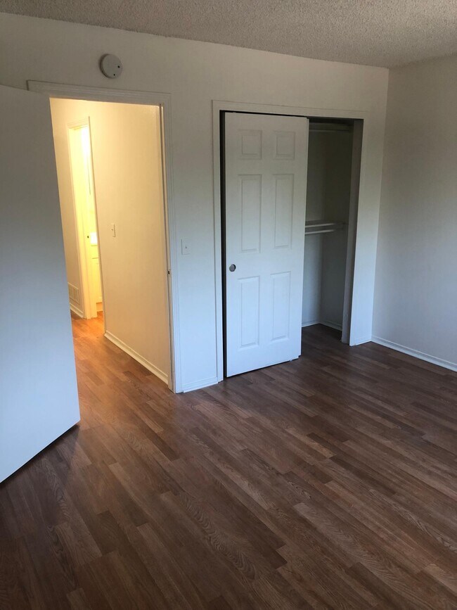 Dormitorio - 17664 E Loyola Dr