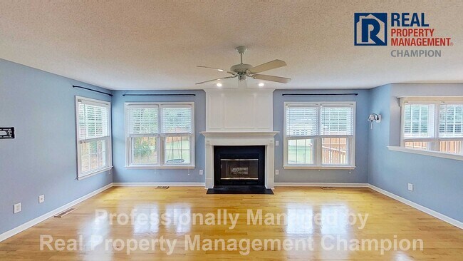Foto del edificio - Spacious Upscale Home in Established Neigh...
