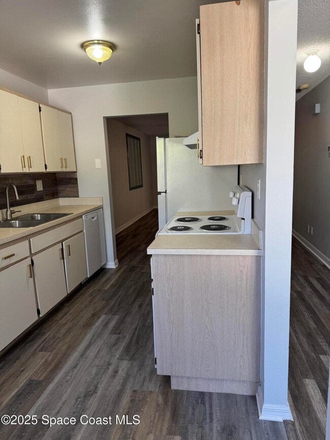 Foto del edificio - 4546 Memory Ln