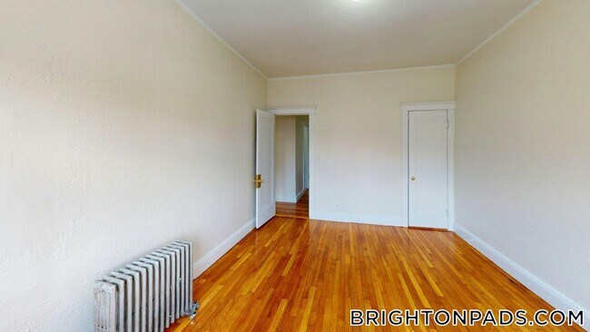 Foto del edificio - 1800 Commonwealth Ave