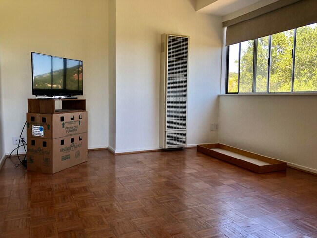 Living room - 12 Hepburn Heights Rd