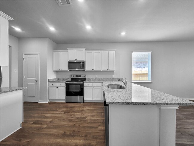 Building Photo - 7603 Thrips Ln
