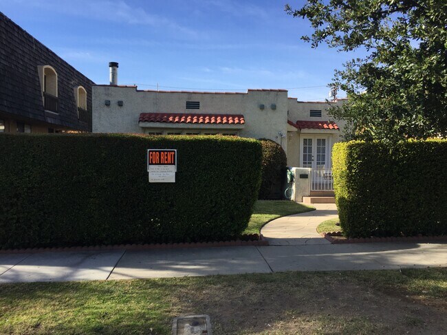 Propiedad principal - 229 N Belmont St