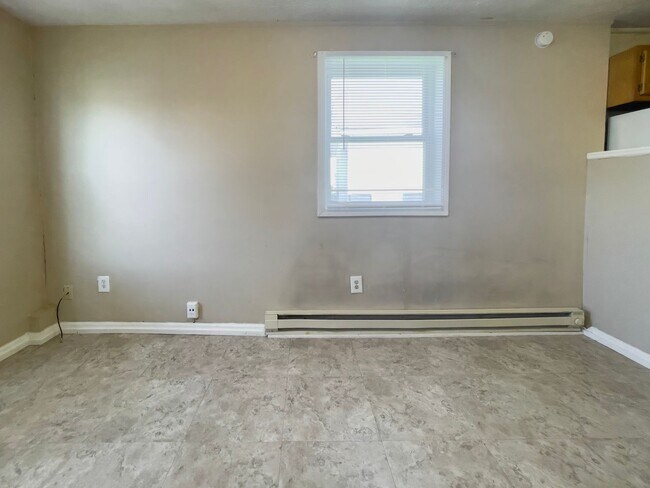 Foto del edificio - 2808 S Brotherton St