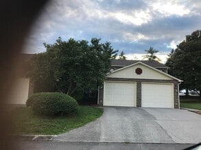 Building Photo - 1744 William Blount Dr