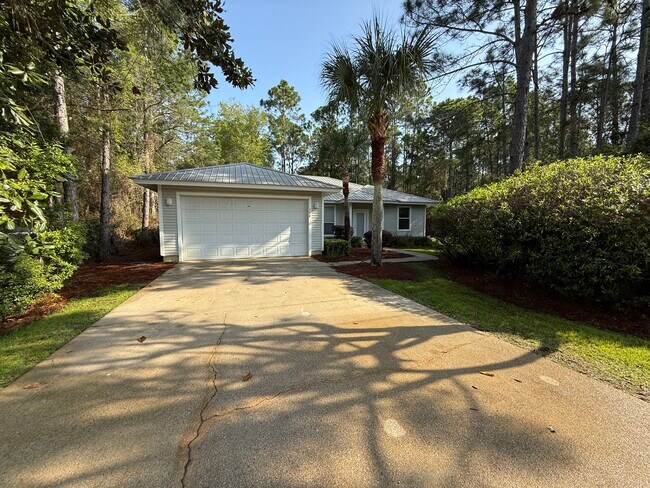 Foto del edificio - 158 Garnett Bayou Rd
