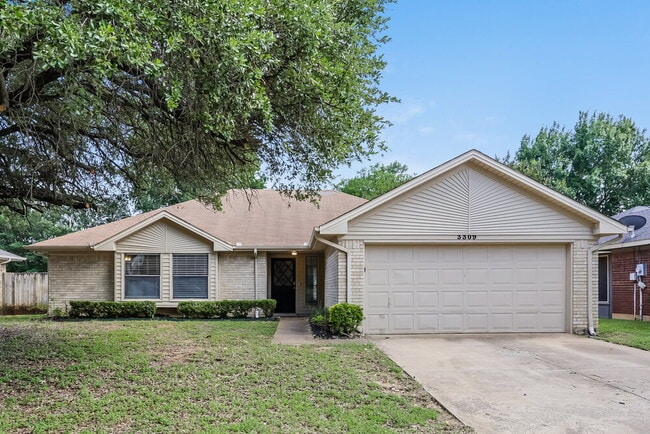 Building Photo - 3309 Creekwood Ln