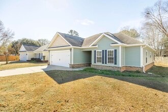 Building Photo - 102 Summerstone Bend