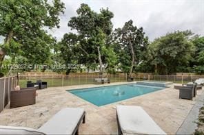 Building Photo - 2 br, 1 bath House - 2420 Jackson St