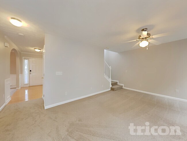 Foto del edificio - 8274 Eastshore Dr