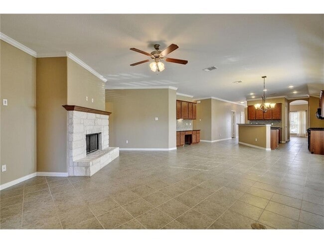 Building Photo - 2109 Granite Springs Rd