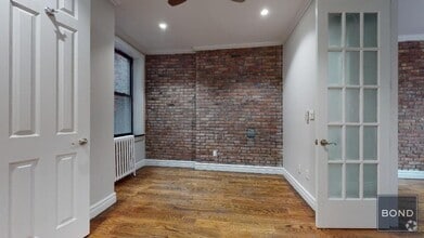 Building Photo - 326 E 35th St