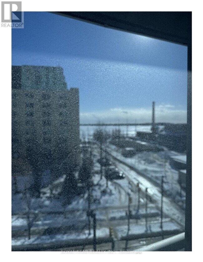 Photo du bâtiment - 208 Queens Quay W