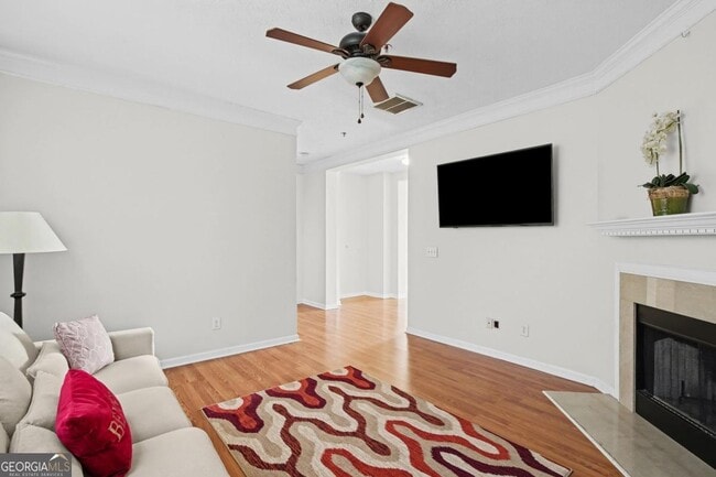 Building Photo - 102 Weatherstone Square Dr