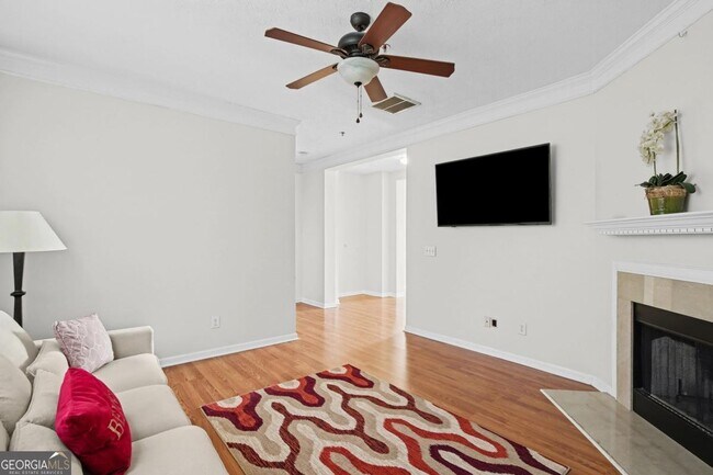 Foto del edificio - 102 Weatherstone Square Dr