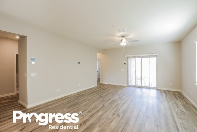 Building Photo - 11482 W Camden Dr