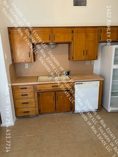 Building Photo - 1402 Ashley Dr